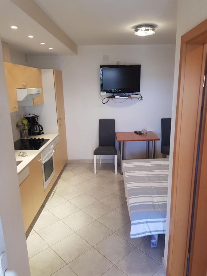Apartment Jelena Crikvenica Extérieur photo